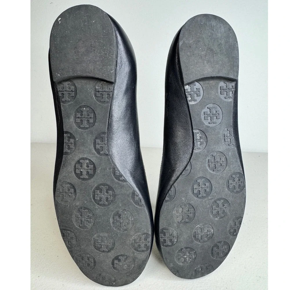 Tory Burch Reva Black Leather Ballet Flats Gold Monogram Logo Womens 6